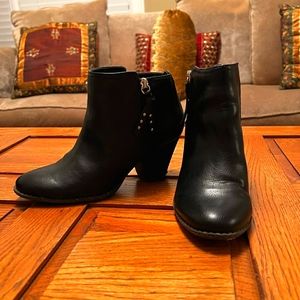 Dr. Scholls, 9 M.casey,black